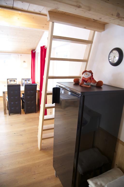 Apartment Turmzimmer Langwies Exterior foto